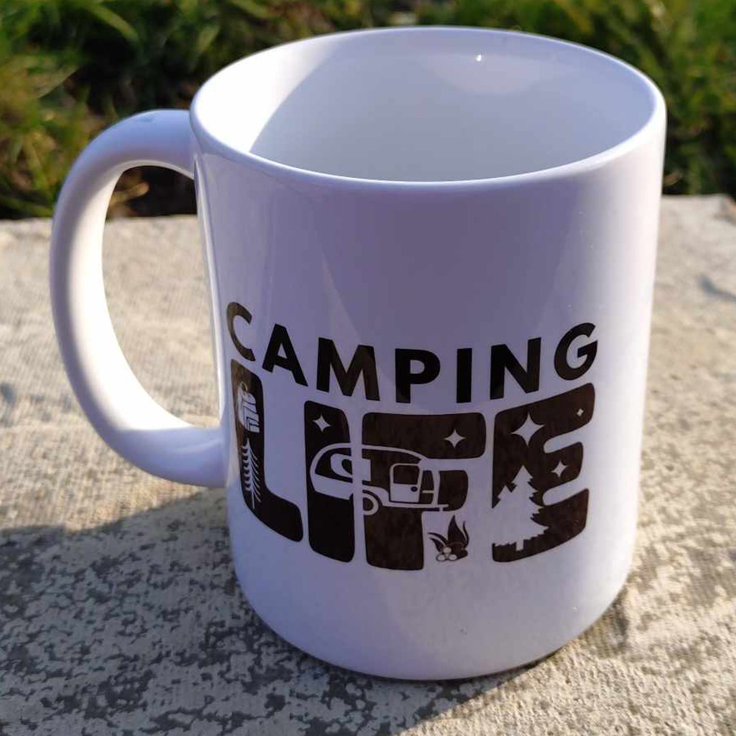 Ceramic Mug 11oz with "Camping Life" on it