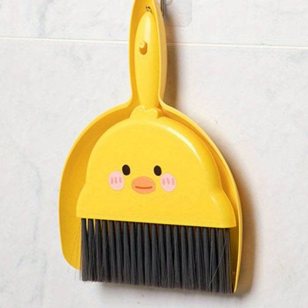 SALE:  Mini Duck Dustpan & Brush Set Was £4.99